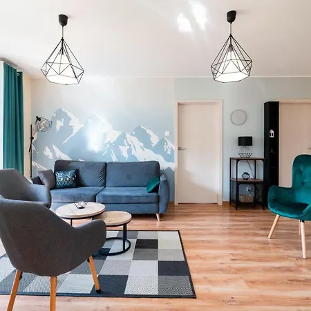 Lägenhet Wonder - Gorskie Z Kominkami, Bezplatnym Parkingiem I Placem Zabaw Na Terenie Kompleksu Karpacz