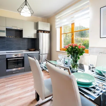 Wonder - Gorskie Z Kominkami, Bezplatnym Parkingiem I Placem Zabaw Na Terenie Kompleksu * Karpacz