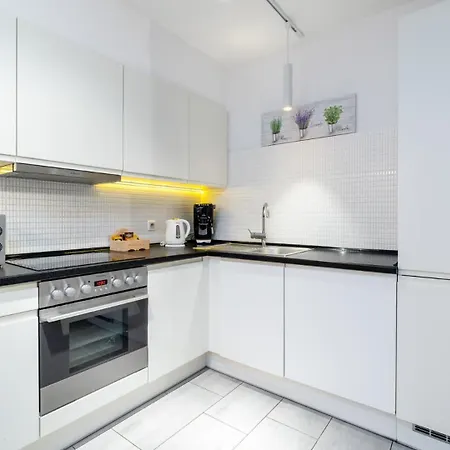 Wonder - Gorskie Z Kominkami, Bezplatnym Parkingiem I Placem Zabaw Na Terenie Kompleksu