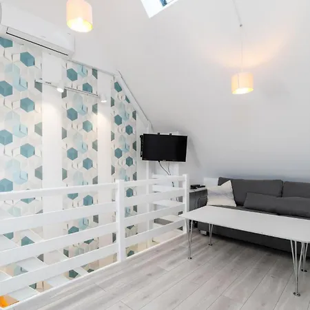 Apartment Wonder - Gorskie Z Kominkami, Bezplatnym Parkingiem I Placem Zabaw Na Terenie Kompleksu Karpacz