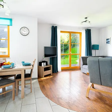 Wonder - Gorskie Z Kominkami, Bezplatnym Parkingiem I Placem Zabaw Na Terenie Kompleksu Apartment *