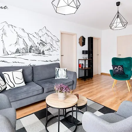 Wonder - Górskie Z Kominkami, Bezpłatnym Parkingiem I Placem Zabaw Na Terenie Kompleksu