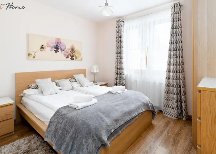 Wonder - Górskie Z Kominkami, Bezpłatnym Parkingiem I Placem Zabaw Na Terenie Kompleksu Karpacz