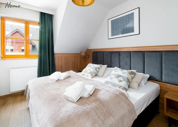 Wonder - Górskie Z Kominkami, Bezpłatnym Parkingiem I Placem Zabaw Na Terenie Kompleksu Karpacz