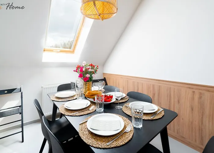 Wonder - Górskie Z Kominkami, Bezpłatnym Parkingiem I Placem Zabaw Na Terenie Kompleksu Karpacz