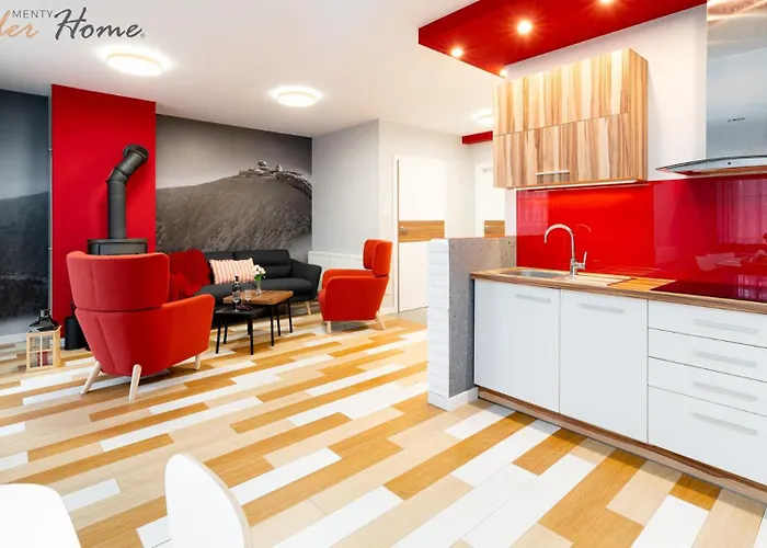 Wonder - Górskie Z Kominkami, Bezpłatnym Parkingiem I Placem Zabaw Na Terenie Kompleksu